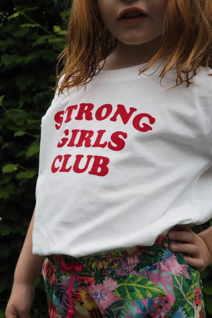 Strong Girls Club t-shirt